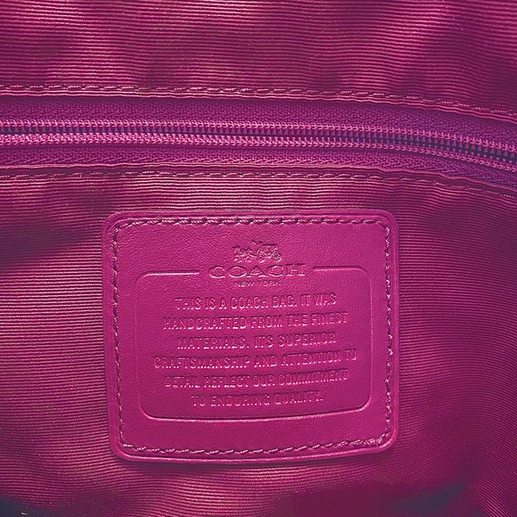 *SOLD* Authentic Coach Kelsey Style Satchel Bag - Picture 3 of 9